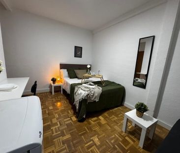 Calle de Sambara, Madrid, Community of Madrid 28027 - Photo 4