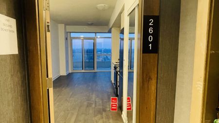 For Lease - 251 Manitoba Street Unit# 2601, Toronto, Ontario - Photo 2