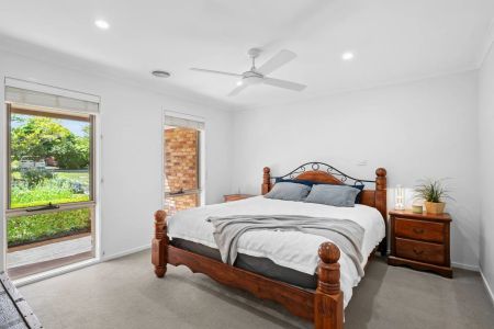 Spacious Family Retreat - Photo 2