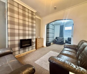 2 bedroom house to rent - Photo 1