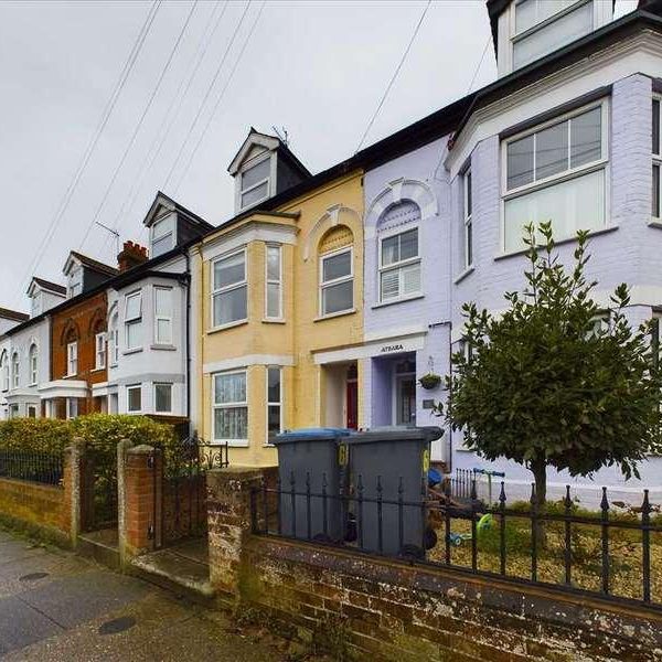 Constable Road, Felixstowe, Felixstowe, IP11 - Photo 1