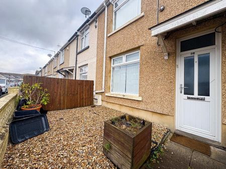 3 bedroom terraced house to rent - Photo 5