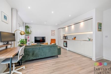 Lismore Boulevard, LONDON - Photo 5