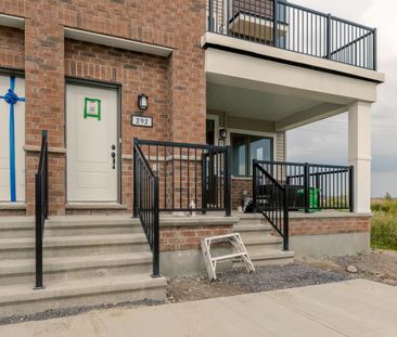 For Lease - 290 Zenith Private, Barrhaven, Ontario - Photo 3