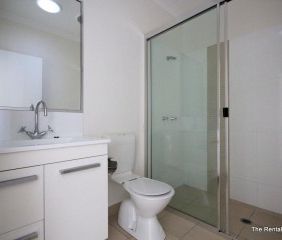 MORDERN DUPLEX TUCKED AWAY - Photo 5