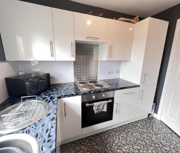 2 bedroom apartment to rent - Photo 6