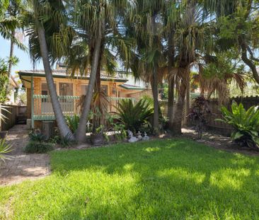 Refreshed Duplex with Private Garden Retreat - Photo 3