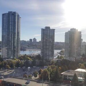 Yaletown 1 Bedroom + Den with Waterviews - Fully furnished - Photo 2