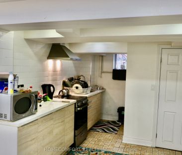 72 Langholm Drive #Lower - Photo 6