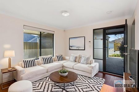 3-Bedroom Home in Banksia Grove! - Photo 3