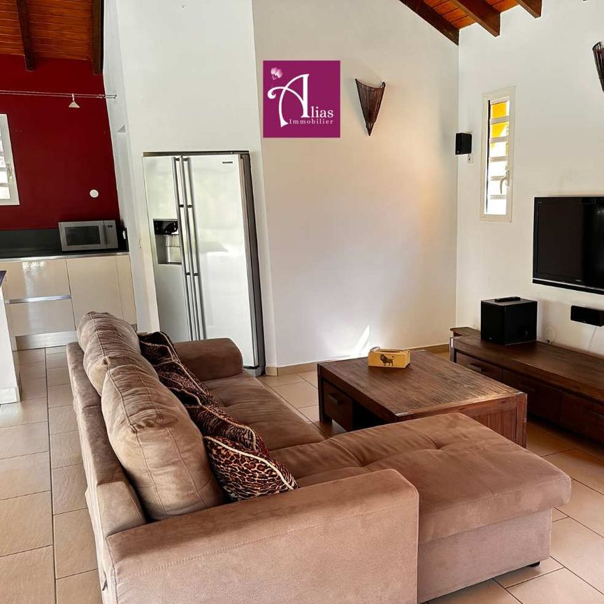 Location Maison 4 pièces 115m² BAIE MAHAULT 97122 - Photo 1