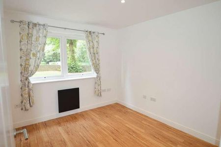 Sir Bernard Lovell Road, Malmesbury, SN16 - Photo 2