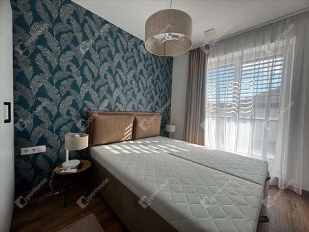 Kiadó újszerű állapotú lakás - Székesfehérvár - Fotó 3