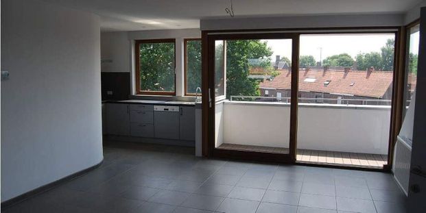 Penthouse te huur in Rumbeke voor € 675 met 1 slaapkamer - Photo 1
