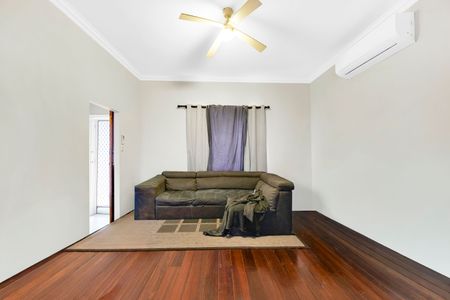 Cosy home in Wonthella - Photo 5