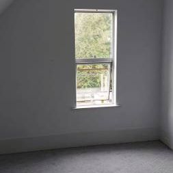 4 Bedroom Top Floor House - Photo 1