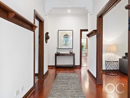 Open the Door to Timeless Charm and Modern Comfort in the Heart of Highgate - Photo 5