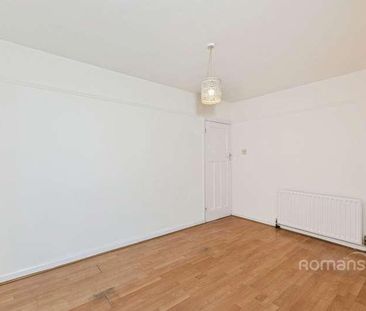 Top Floor Flat, Goldsmid Road, Reading, RG1 - Photo 6