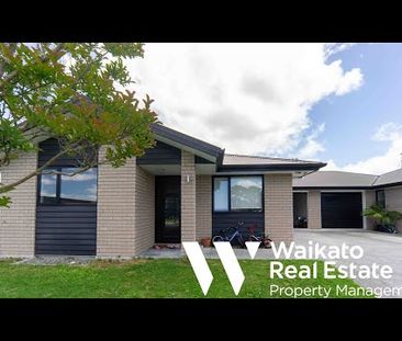 Modern Home in Huntington - Photo 5