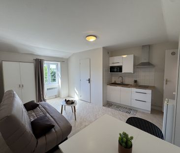 Location Appartement 1 pièce 21m² MONTMORILLON 86500 - Photo 1