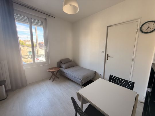 Location Appartement 1 pièce 23m² BORDEAUX 33100 - Photo 1