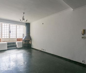 Casa para alugar com 200m², 5 quartos e 2 vagas - Foto 1
