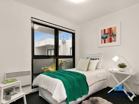 717/1 Lygon Street, BRUNSWICK, VIC - Photo 3