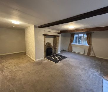 4 bedroom semi-detached house to rent - Photo 1