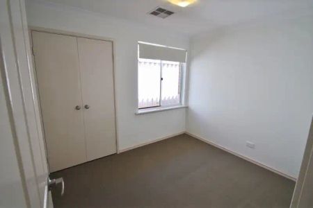 “Spacious Four Bedroom Home in a Prime Location!” - Photo 5