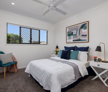 Sophisticated, elegant and modern townhouse - Photo 2