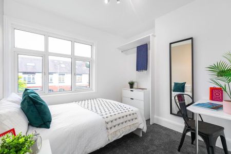 6 bedroom house to rent - Photo 3