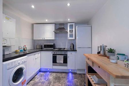 Gloucester Place, Cheltenham, GL52 - Photo 5