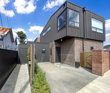 Welcome to 5A/56 Victoria Street in Petone - Photo 2