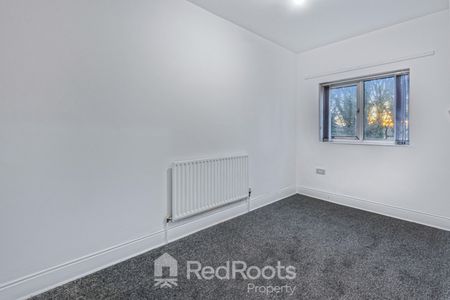 2 bed end of terrace house to rent in South Elmsall, West Yorkshire, WF9 - Photo 5