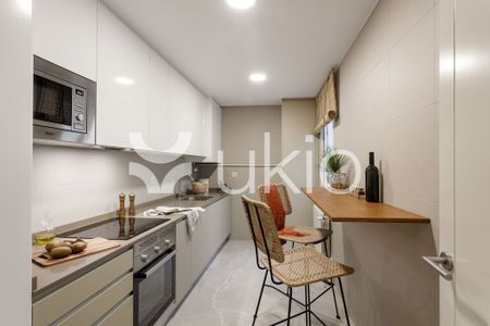 2 bedroom luxury Apartment for rent in Velázquez, 118, Madrid, Community of Madrid - Photo 2