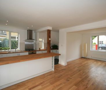 3 bedroom semi-detached house to rent - Photo 2