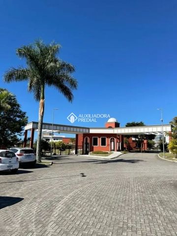 Casa em Condomínio com 3 quartos e 340m² para alugar em Rio Tavares, Florianópolis. - Foto 4