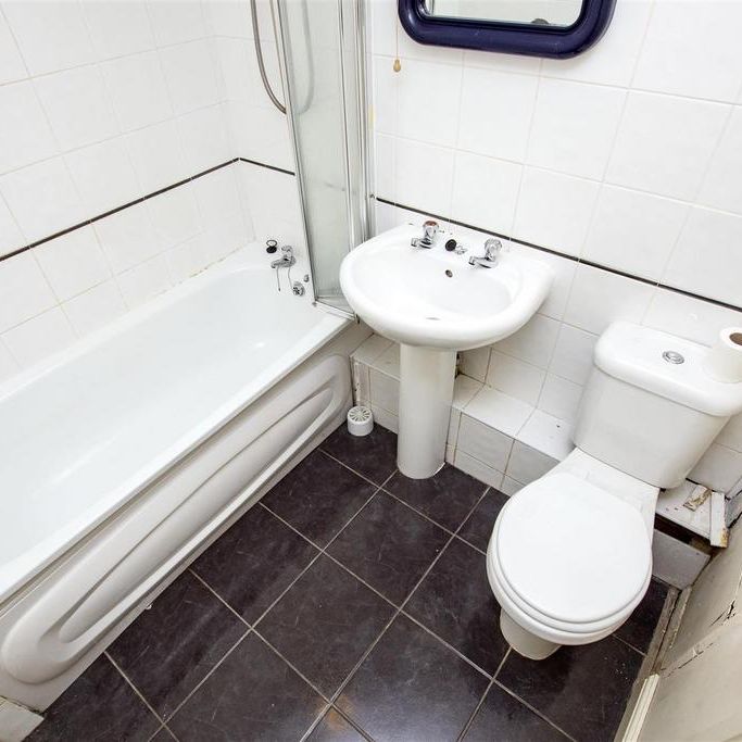 2 bedroom house to rent - Photo 1