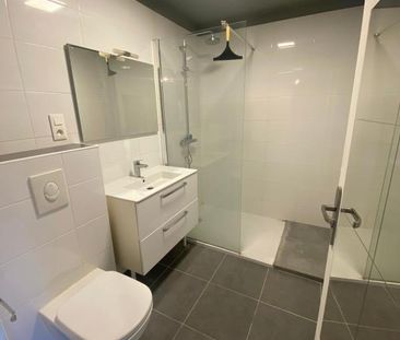 Location Appartement 2 pièces 31m² MONTPELLIER 34000 - Photo 2