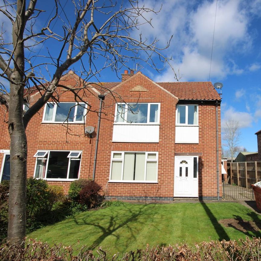 3 bedroom semi-detached house to rent - Photo 1