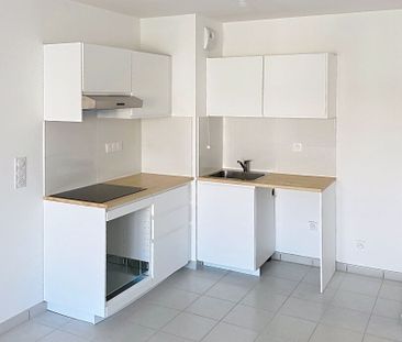 Location Appartement 2 pièces 38m² - Photo 3