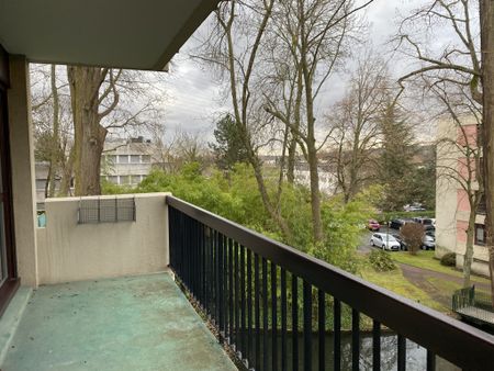 Appartement 4 Pièces / cave / parking extérieur - Photo 3