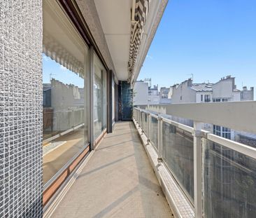 2383 - Location Appartement - 2 pièces - 69 m² - Paris - Passy - Photo 6