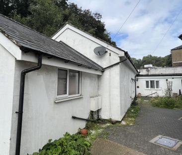 2 bedroom end of terrace house to rent - Photo 6
