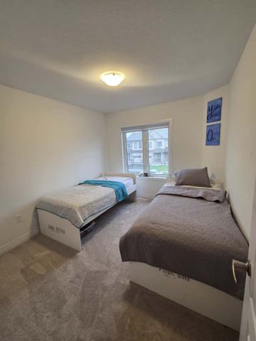 For Lease - 82 Selection Heights, Thorold, Ontario - Photo 5