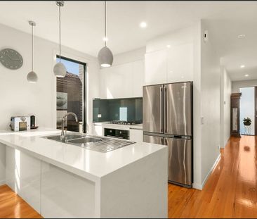 Designed With Distinction! - Photo 6