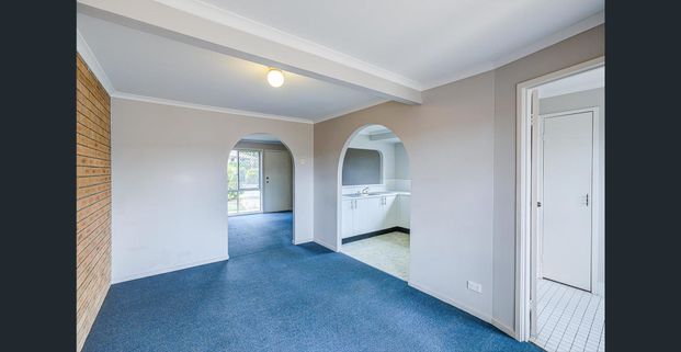 Spacious Townhouse In A Quiet Complex - Photo 1