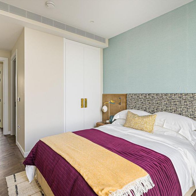 4 bedroom flat to rent - Photo 1