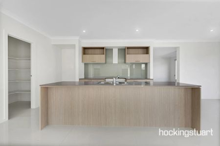 7 River Redgum Drive, - Photo 5