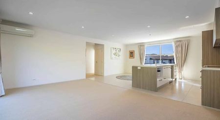 Fletcher-Built Modern 3-Bedroom Terrace Home - Photo 3